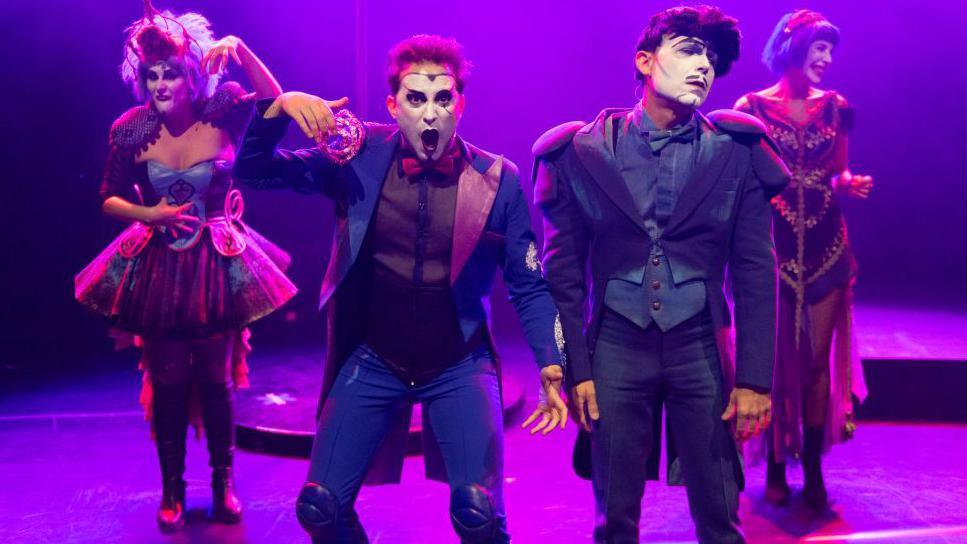 Edinburgh fringe festival performance with audio description